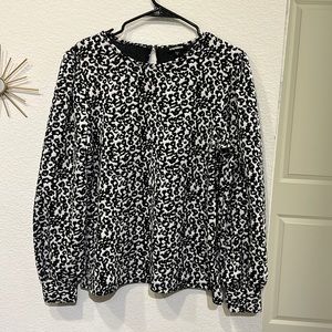 Express | Cuffed Long Sleeve | L